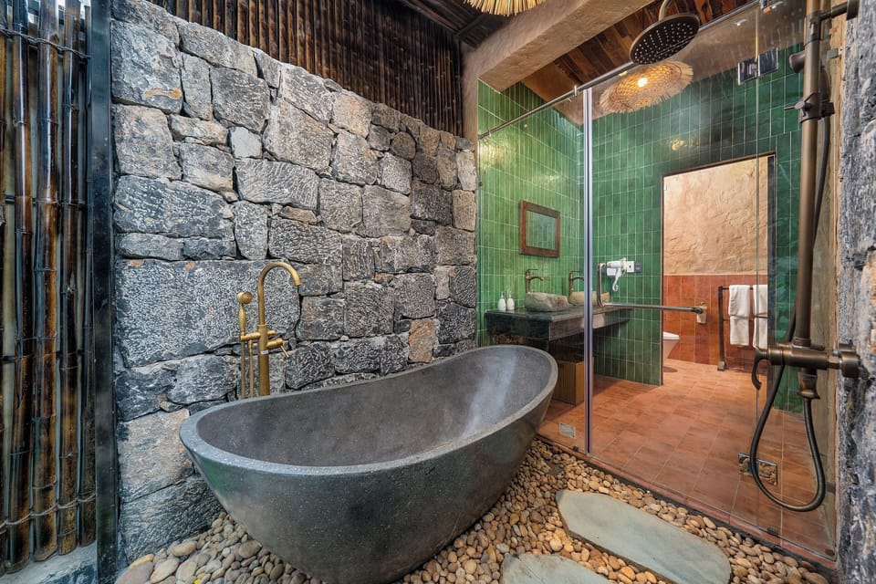 Standard Villa, Pool View | Bathroom | Hair dryer, slippers, towels, soap