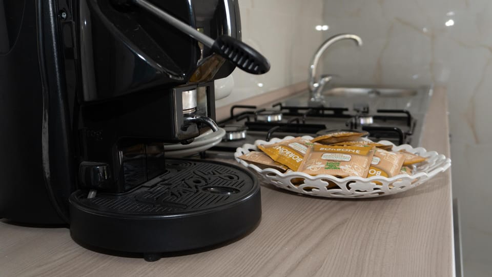 Free daily self-serve breakfast