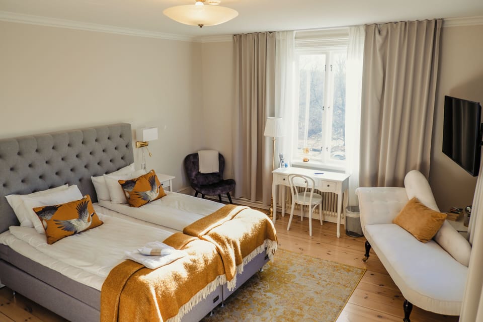 Deluxe Double Room | Desk, free WiFi, wheelchair access