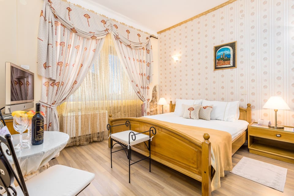 Superior Studio | Premium bedding, memory foam beds, minibar, in-room safe