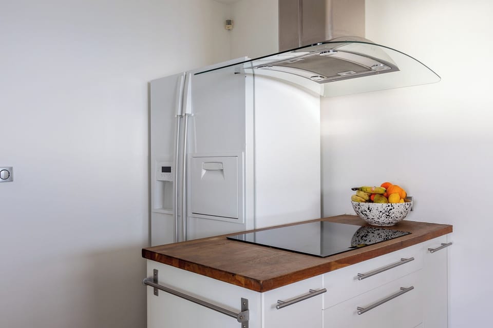 Comfort Villa, Sea View | Private kitchen | Electric kettle, highchair