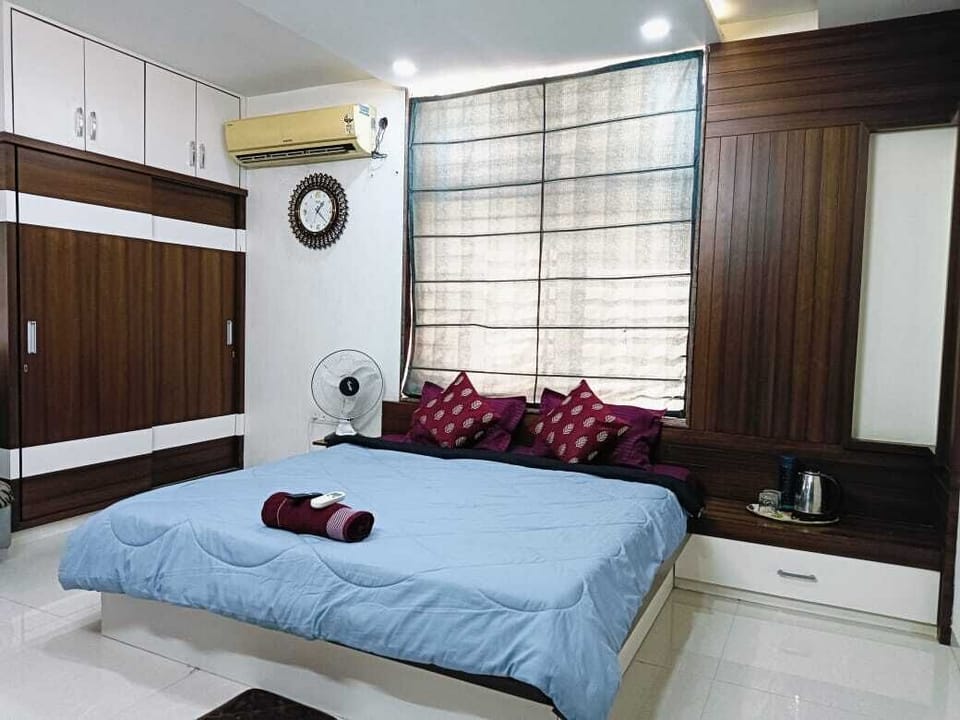 Luxury Double or Twin Room, Garden View | Desk, soundproofing, free WiFi, bed sheets