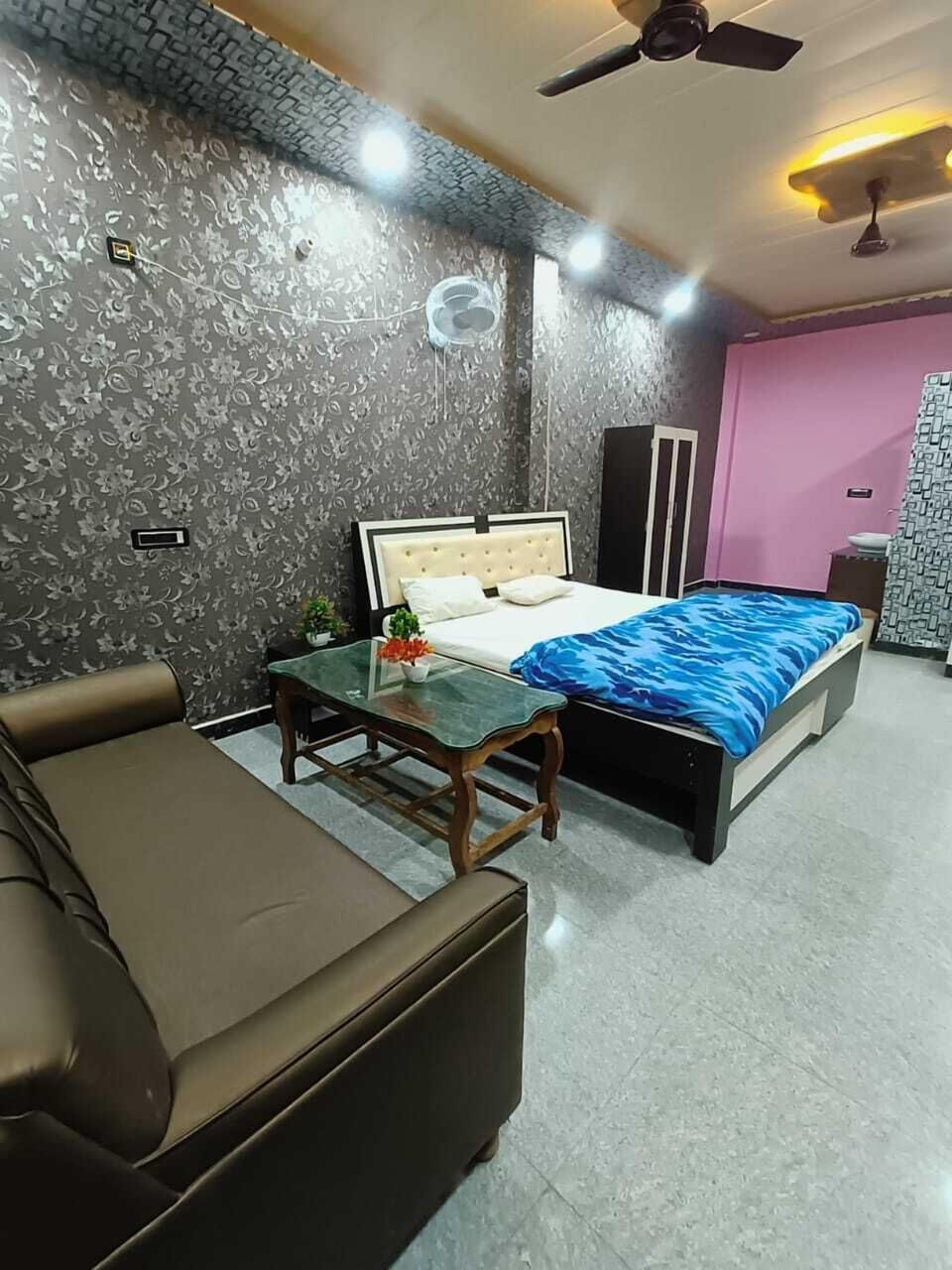 Deluxe Room, Balcony, City View | Desk, bed sheets