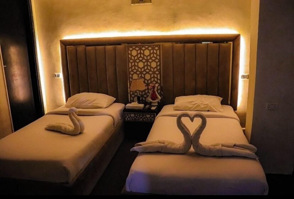 Deluxe Double or Twin Room | Minibar, free WiFi