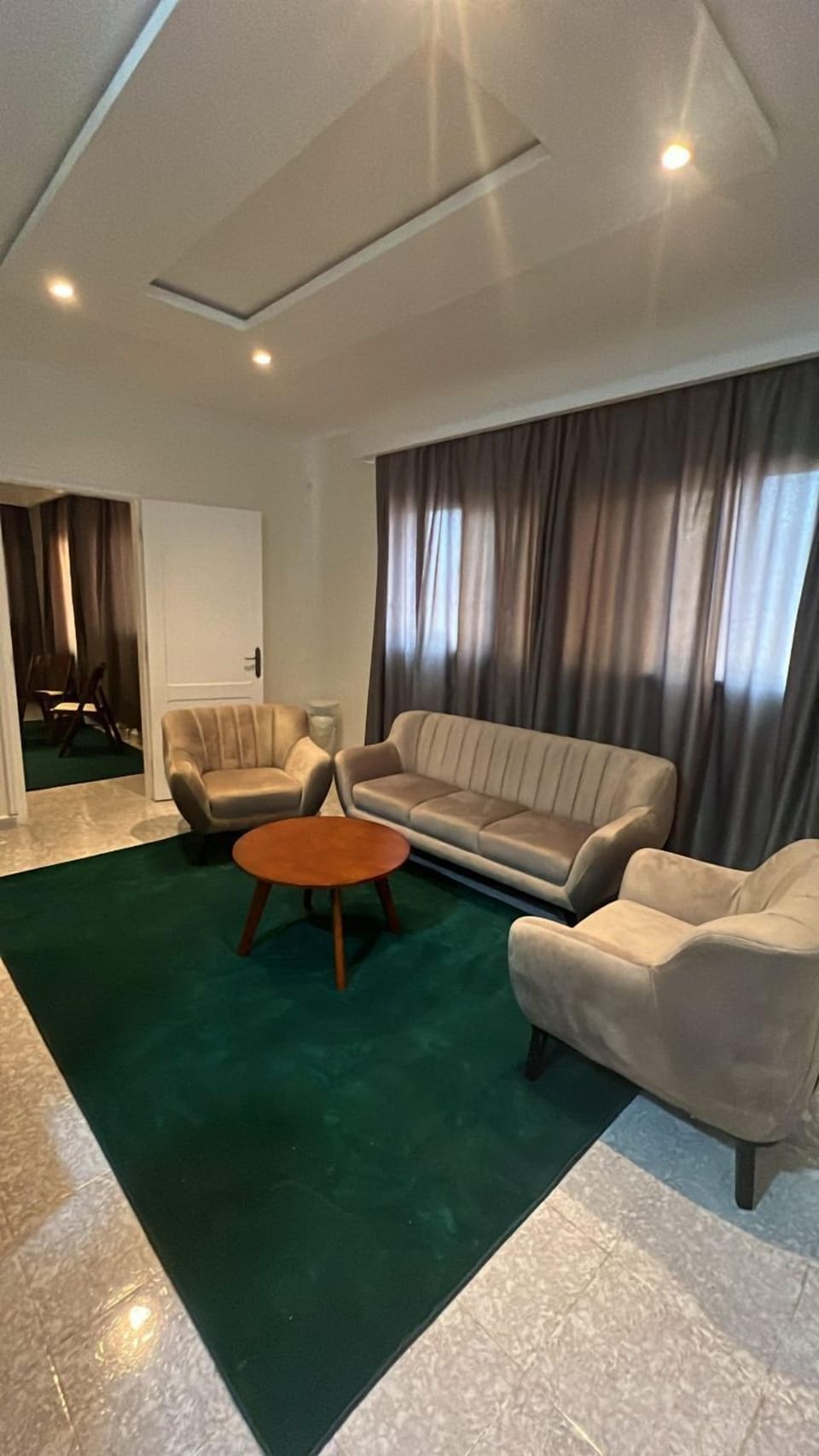 Luxury Room | Living area