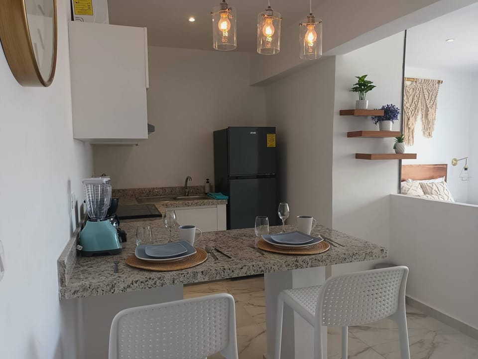 Apartment, 1 Bedroom, Balcony, City View | Interior