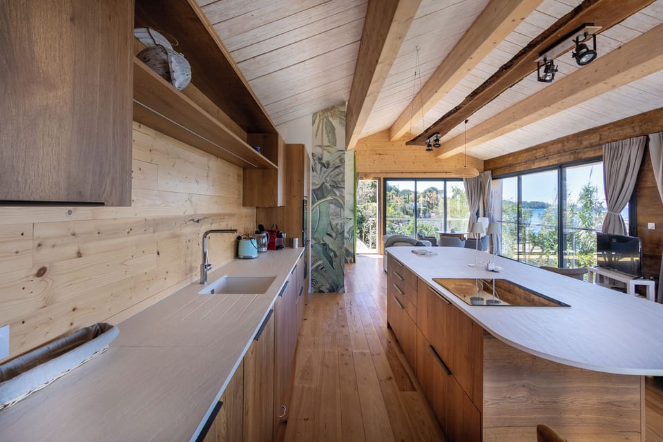 Comfort Villa, Sea View | Private kitchen