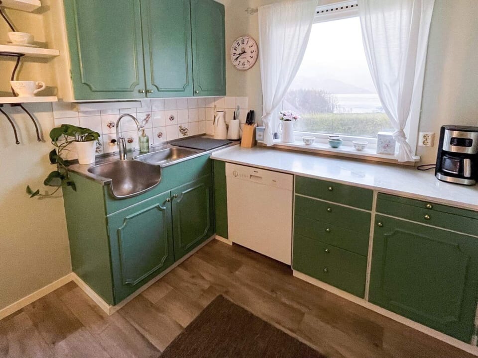 House | Private kitchen