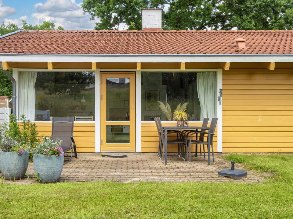 House | Outdoor dining