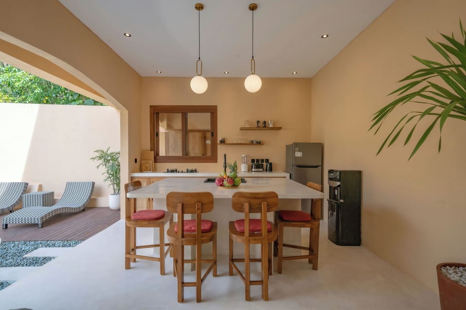 Deluxe Villa, Patio, Pool View | In-room dining