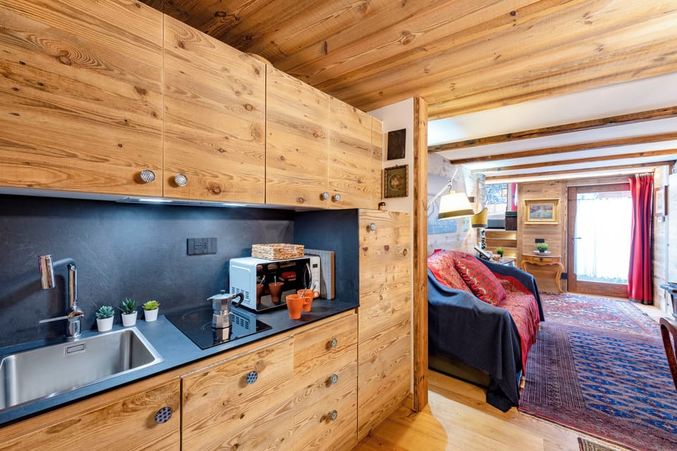 Luxury Apartment, Multiple Bedrooms (Beautiful Flat In Courmayeur) | Interior