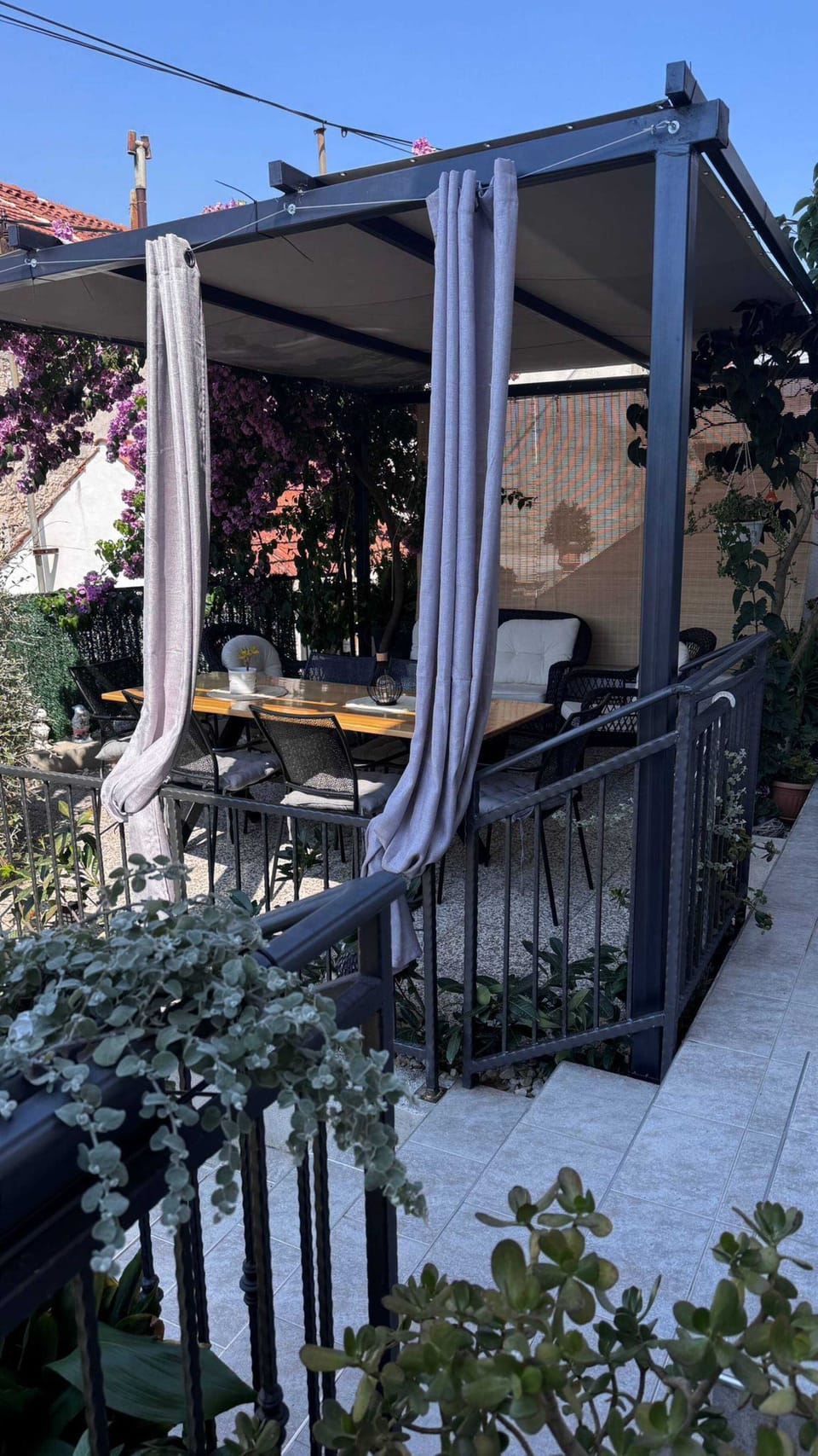 Apartment (Two Bedroom Apartment) | Terrace/patio
