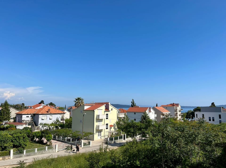 Apartment (One Bedroom Apartment with Balcony) | Aerial view