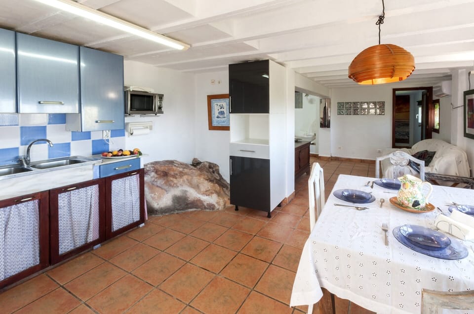 Villa | Dining