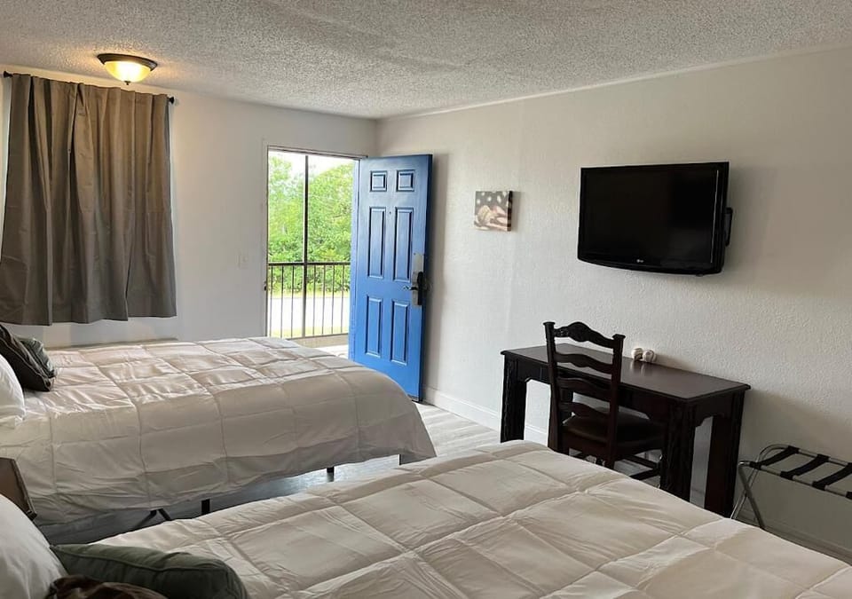 Individually decorated, individually furnished, free WiFi, bed sheets