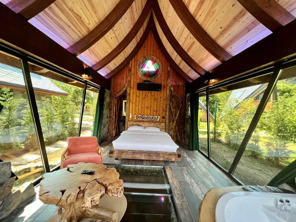 Premium Double Room | Free WiFi