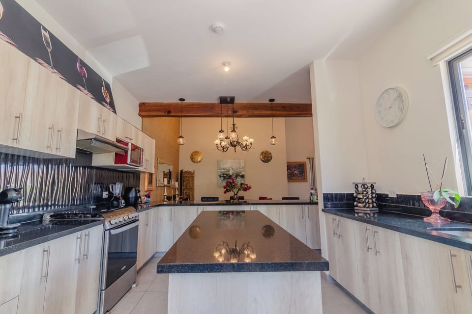 Deluxe House | Private kitchen
