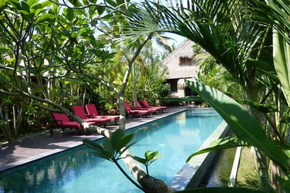 Infinity pool