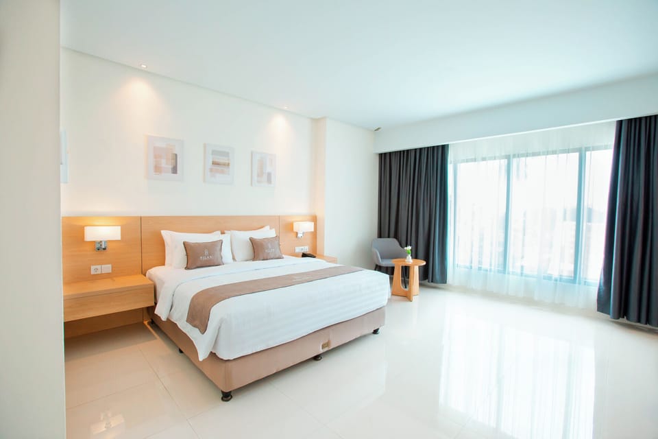 Executive Double Room, City View | Desk, laptop workspace, WiFi (free)