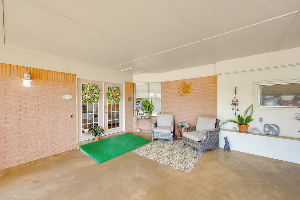 House (2 Bedrooms) | Interior
