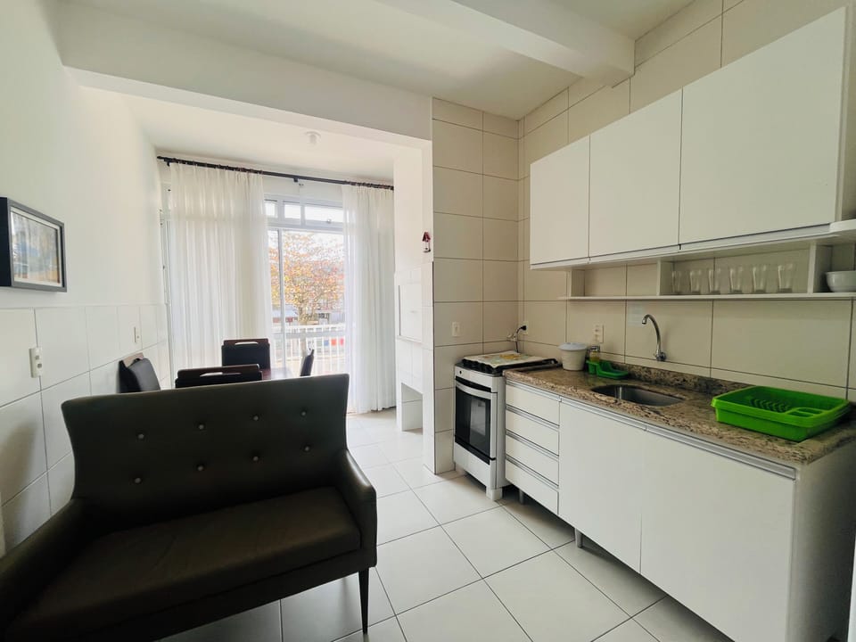 Superior Apartment, 1 Bedroom | Private kitchen | Fridge, microwave, stovetop, cookware/dishes/utensils