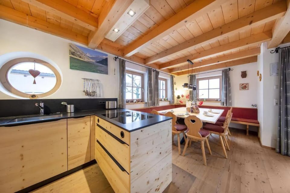 House | Private kitchen | Coffee/tea maker, fridge, microwave, oven