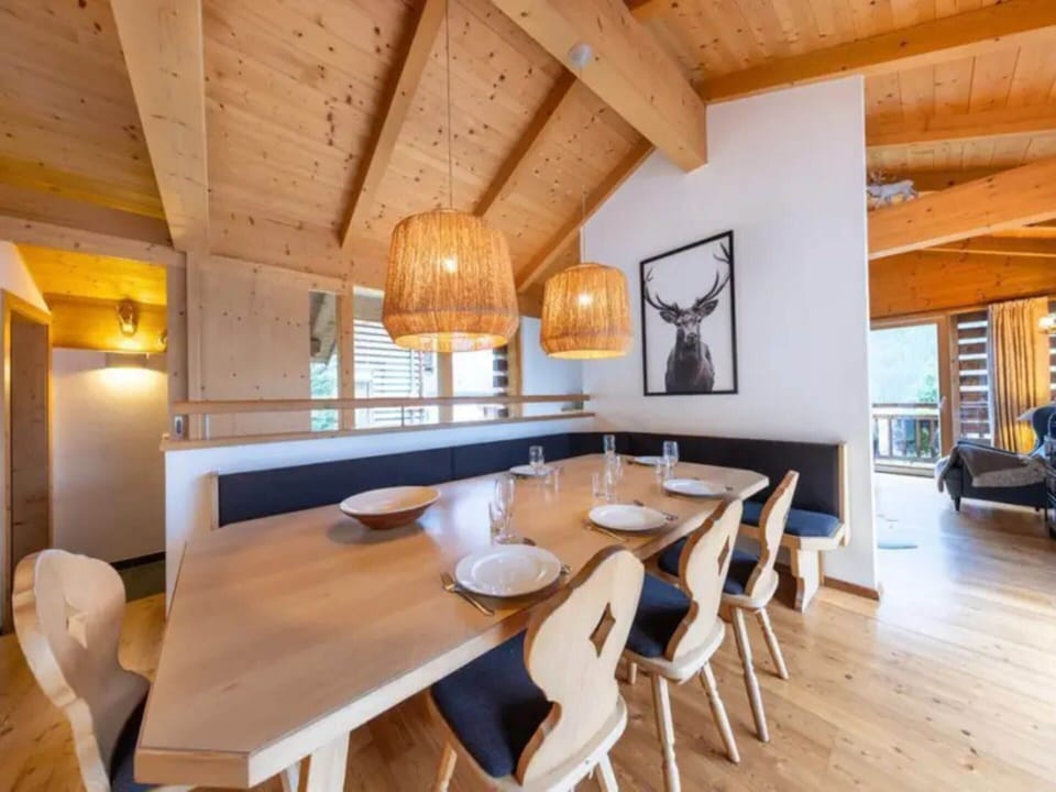 House | Dining