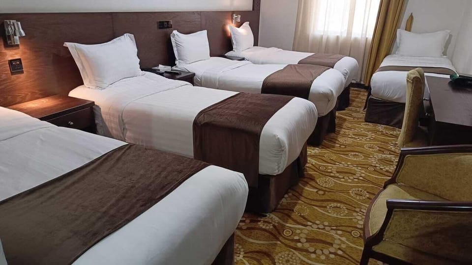 In-room safe, blackout drapes, WiFi (free)