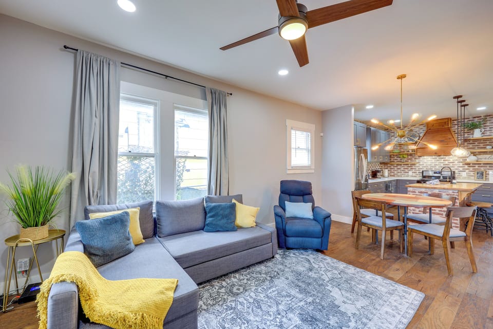 House (3 Bedrooms) | Front of property