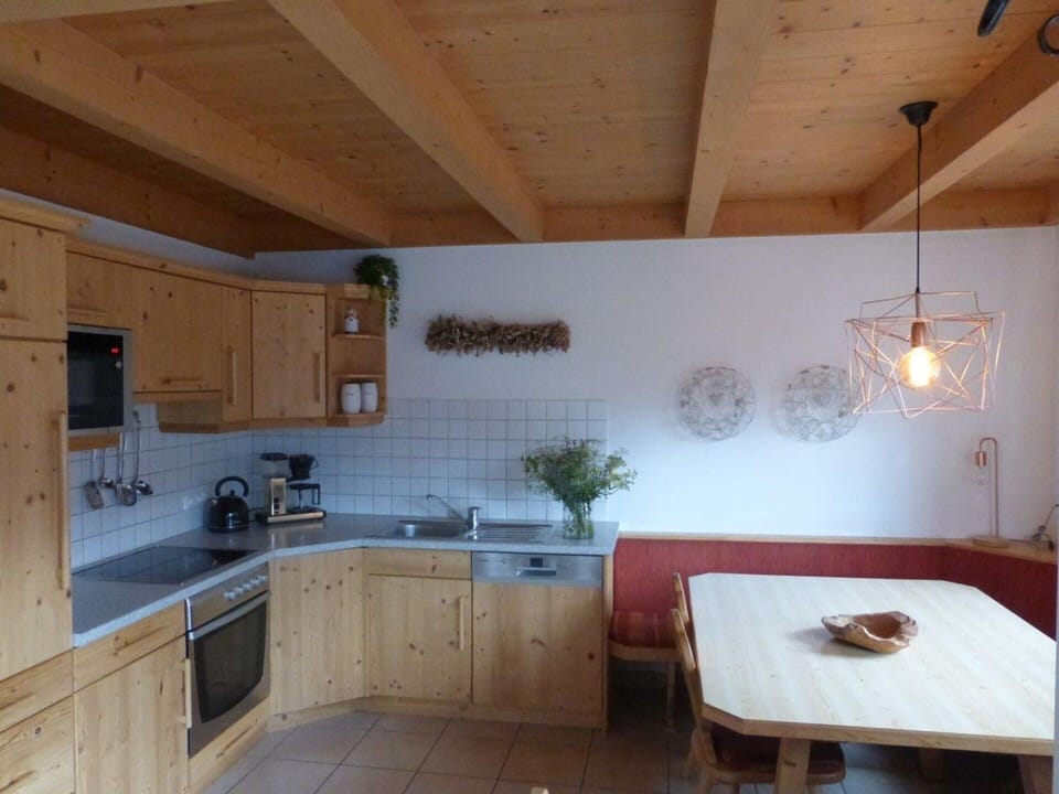 Chalet | Private kitchen | Highchair