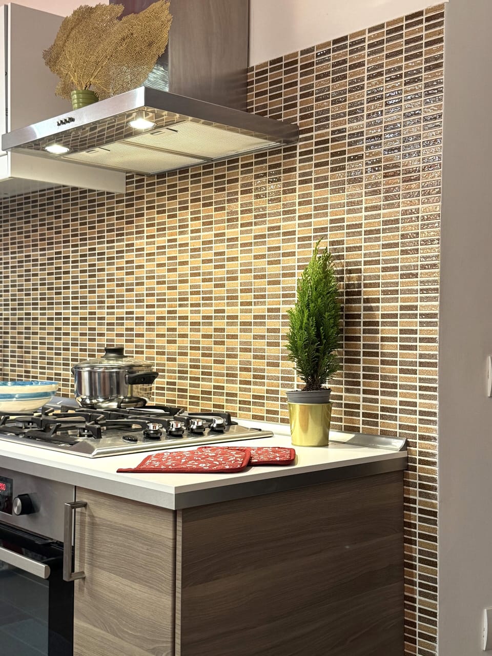Deluxe Condo, Balcony, City View | Living area | 32-inch flat-screen TV with cable channels