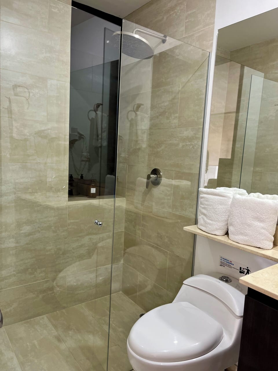 Room, 1 Bedroom, Accessible, Smoking | Bathroom