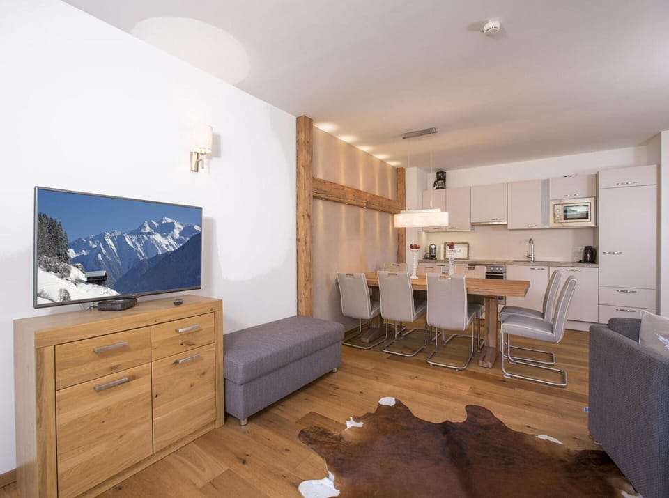 Apartment | Living room