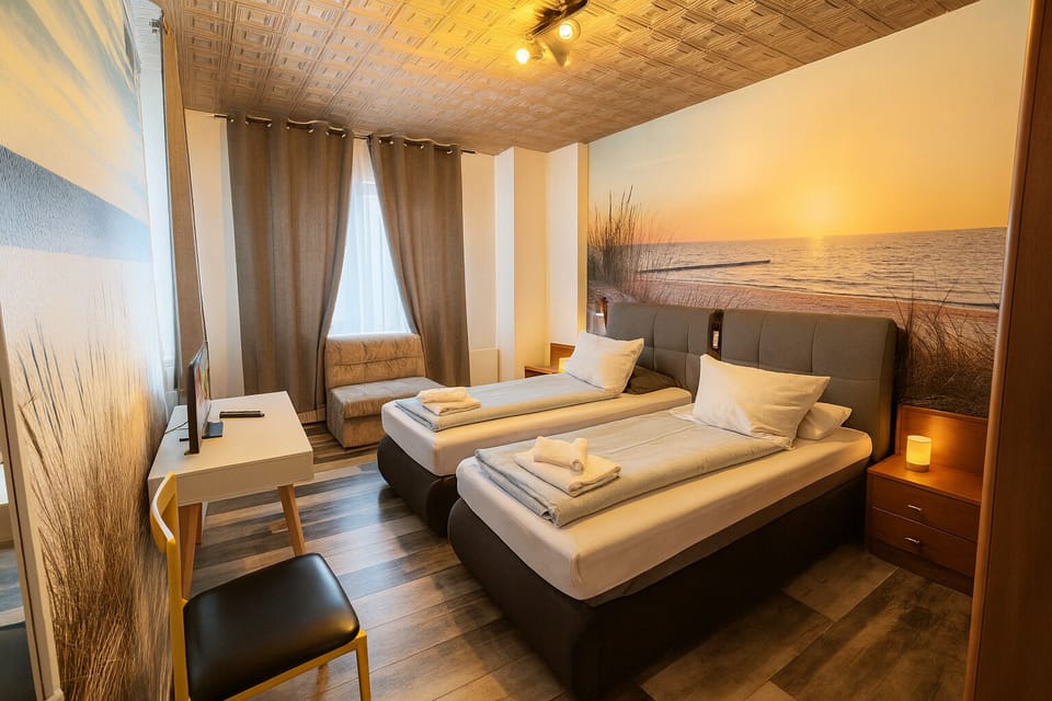 Basic Double or Twin Room | Desk, soundproofing, free WiFi