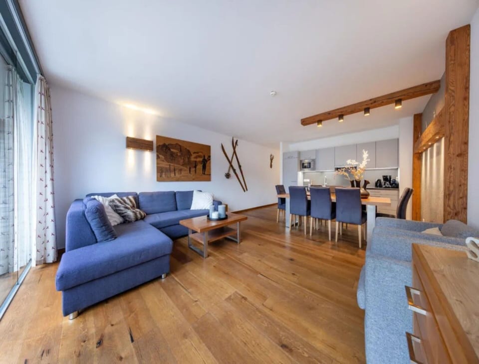 House | Living room