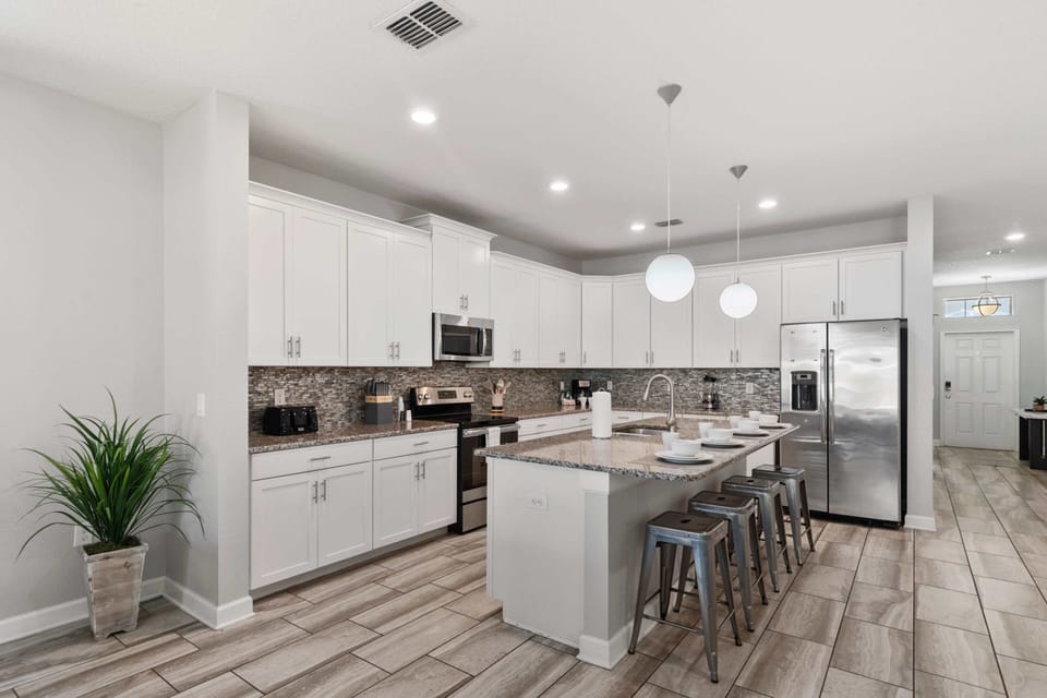 House (6 Bedrooms) | Property amenity