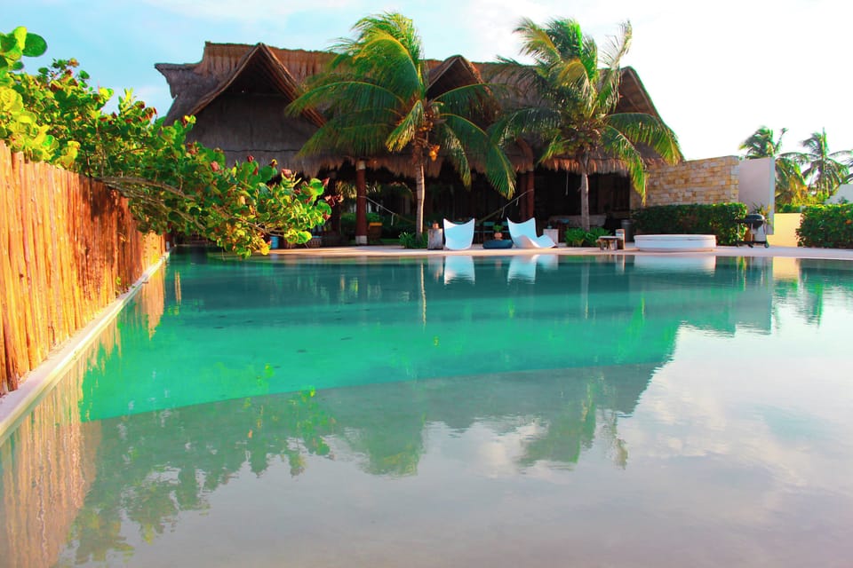 12 outdoor pools
