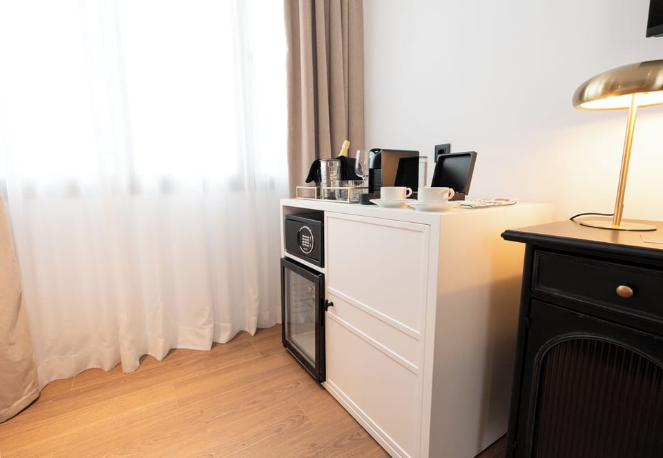 Standard Double Room, Terrace | Premium bedding, down comforters, in-room safe, soundproofing