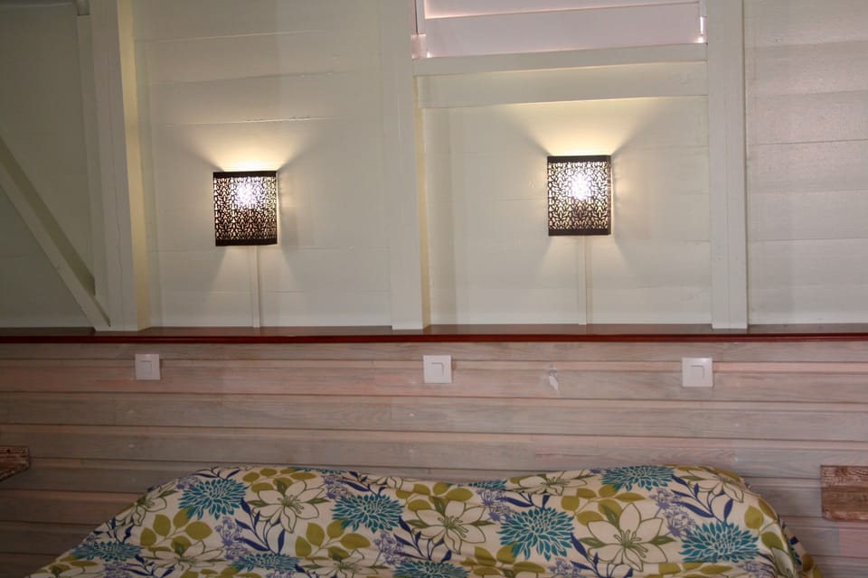 1 bedroom, in-room safe, iron/ironing board, free WiFi
