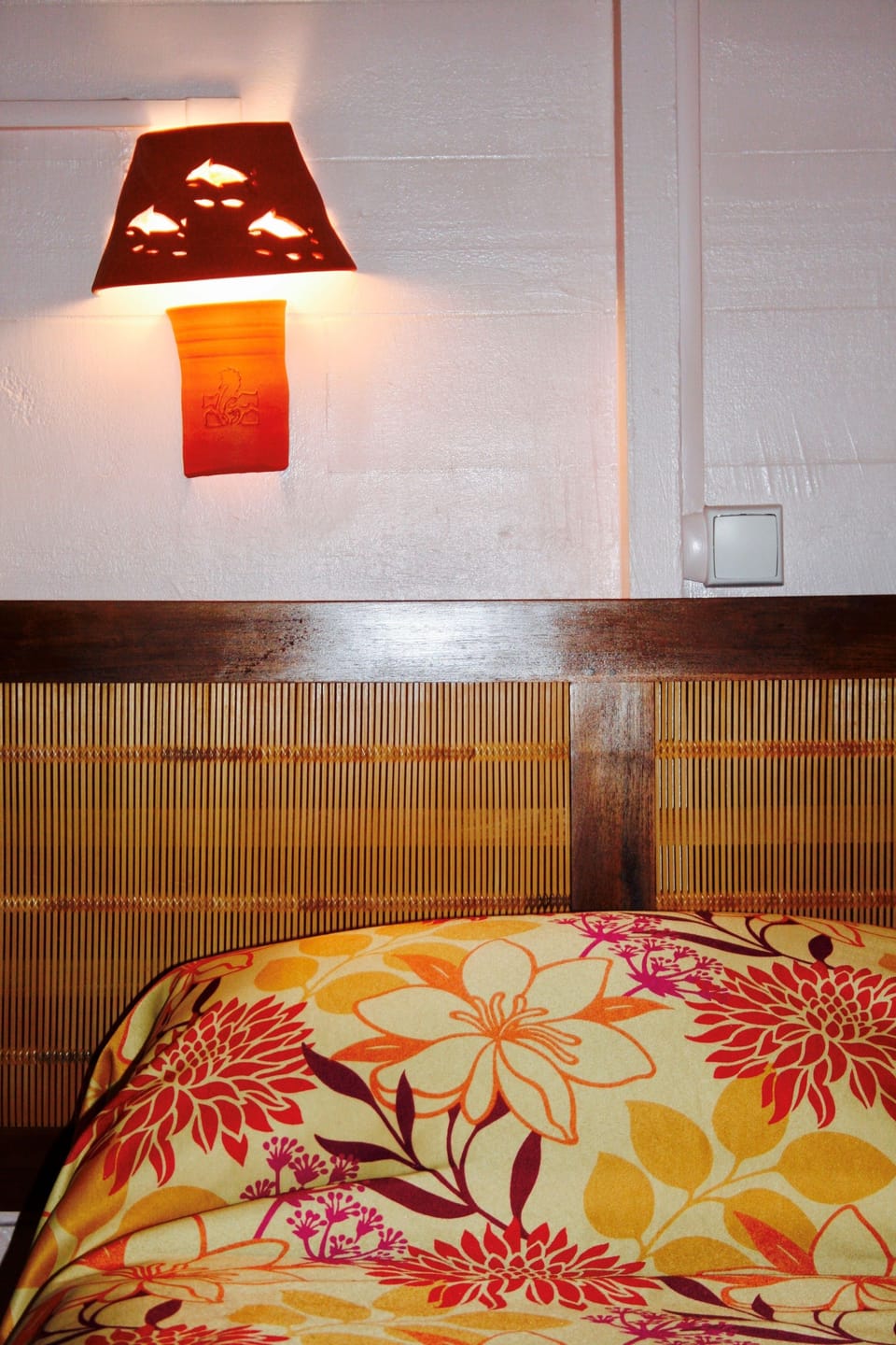 1 bedroom, in-room safe, iron/ironing board, free WiFi