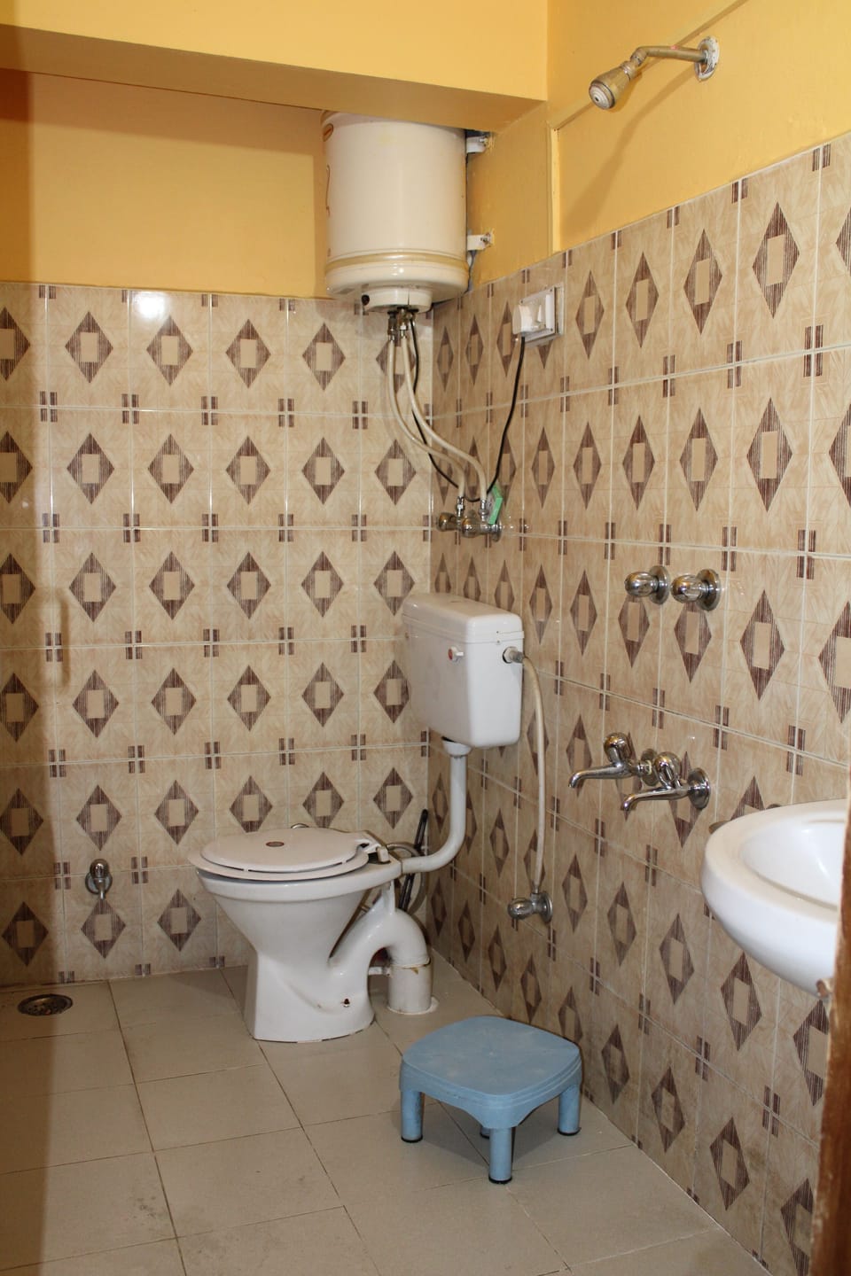 Standard Room, 1 Bedroom | Bathroom | Free toiletries, soap, shampoo, toilet paper