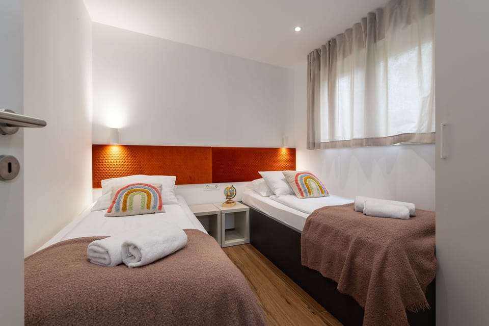 Villa | 3 bedrooms, iron/ironing board, free WiFi