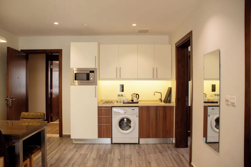 Villa, 2 Bedrooms, Balcony | Private kitchen | Mini-fridge