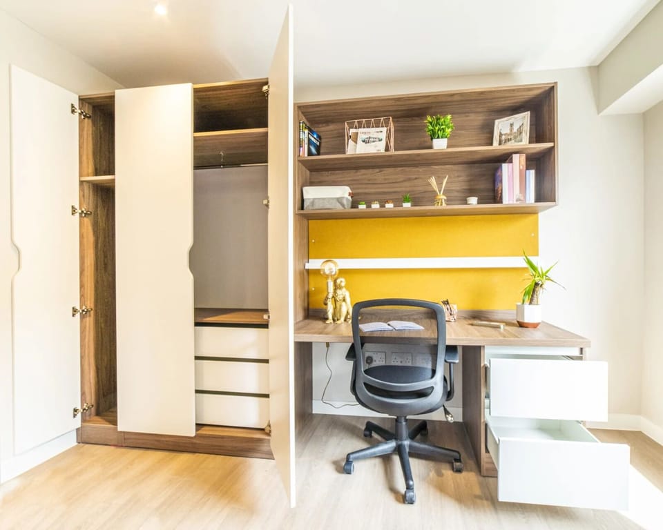 Studio, 1 Double Bed, Non Smoking | Iron/ironing board, free WiFi