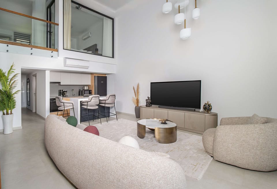 Premium House, Garden View | Living area
