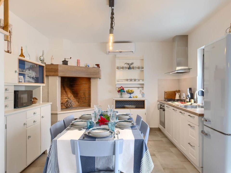 House | Private kitchen