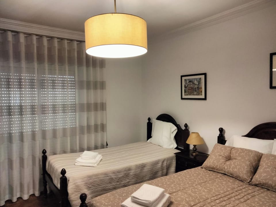 Standard Triple Room, Balcony, Garden View | Free WiFi, bed sheets