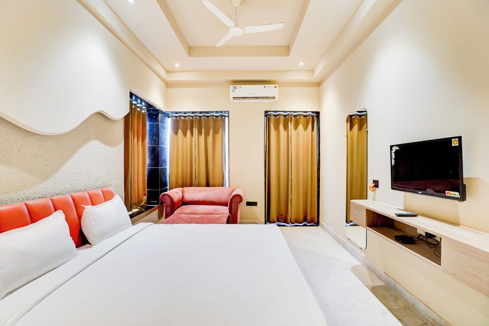 Executive Room | Desk, laptop workspace, soundproofing, free WiFi
