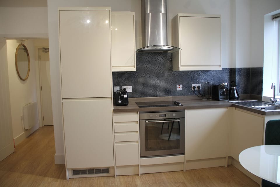 Apartment | Private kitchen | Fridge, microwave, oven, stovetop