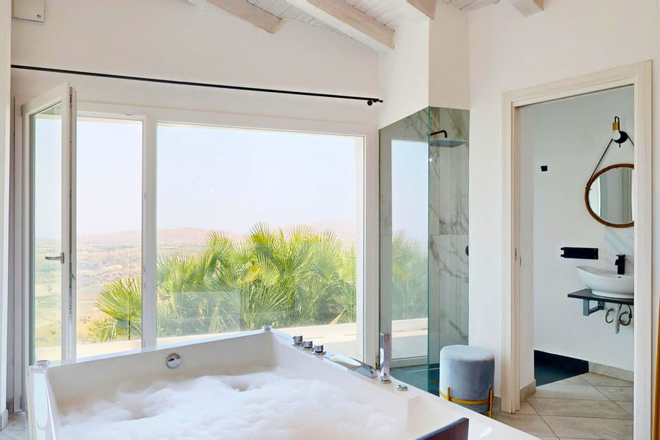 Luxury Room, Hot Tub, Partial Sea View | Private spa tub
